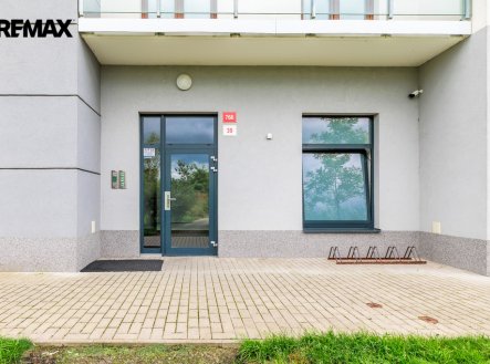 Pronájem bytu, 1+kk, 57 m²