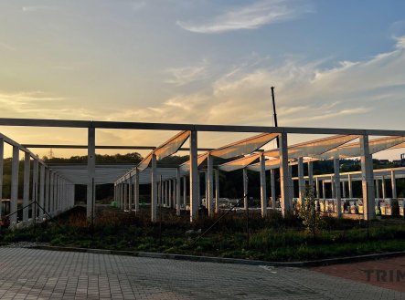 Pronájem obchodní prostory, 292 m²