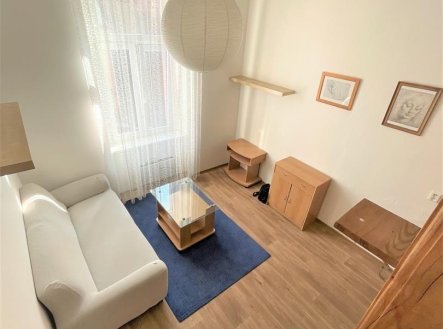 Pronájem bytu, 1+kk, 30 m²