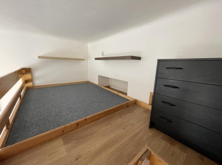 Pronájem bytu, 1+kk, 30 m²