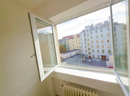 Pronájem bytu, 1+1, 46 m²