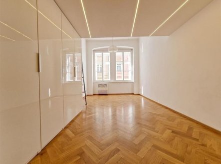 Pronájem bytu, 1+1, 30 m²