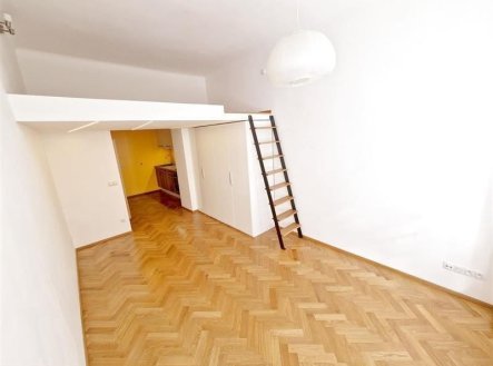 Pronájem bytu, 1+1, 30 m²