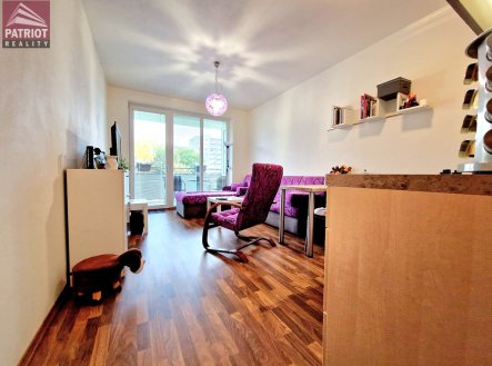 Pronájem bytu, 1+kk, 33 m²