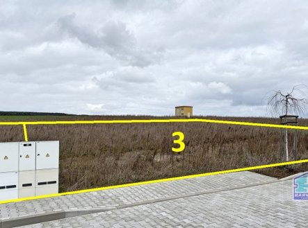 Prodej pozemku pro bydlení, 1 215 m²