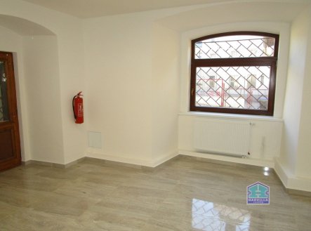 Pronájem bytu, 1+kk, 33 m²