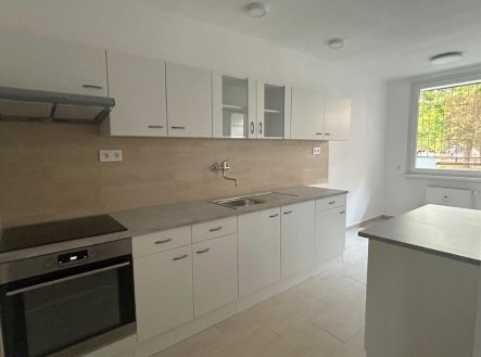 Pronájem bytu, 4+kk, 90 m² obrázek