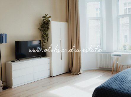 Pronájem bytu, 1+kk, 40 m²