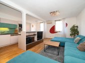 Pronájem bytu, 5+kk, 186 m²