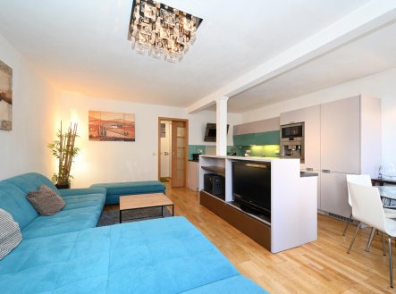 Pronájem bytu, 5+kk, 186 m²