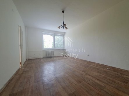 Pronájem bytu, 1+1, 32 m²