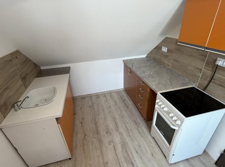 Pronájem bytu, 2+1, 43 m²