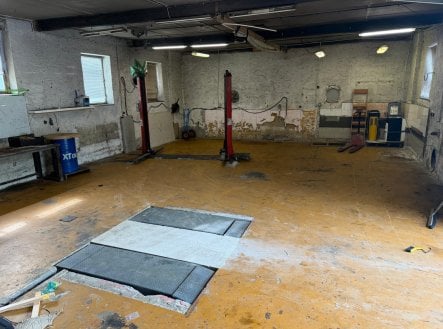 Pronájem výrobní prostory, 120 m²