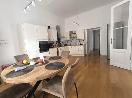 Pronájem bytu, 3+1, 97 m²
