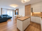 Pronájem bytu, 3+kk, 83,7 m²