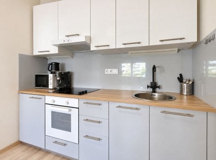 Pronájem bytu, 1+kk, 35 m²