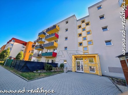 Pronájem bytu, 2+kk, 58 m²