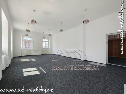 Bez popisku | Pronájem - kanceláře, 222 m²