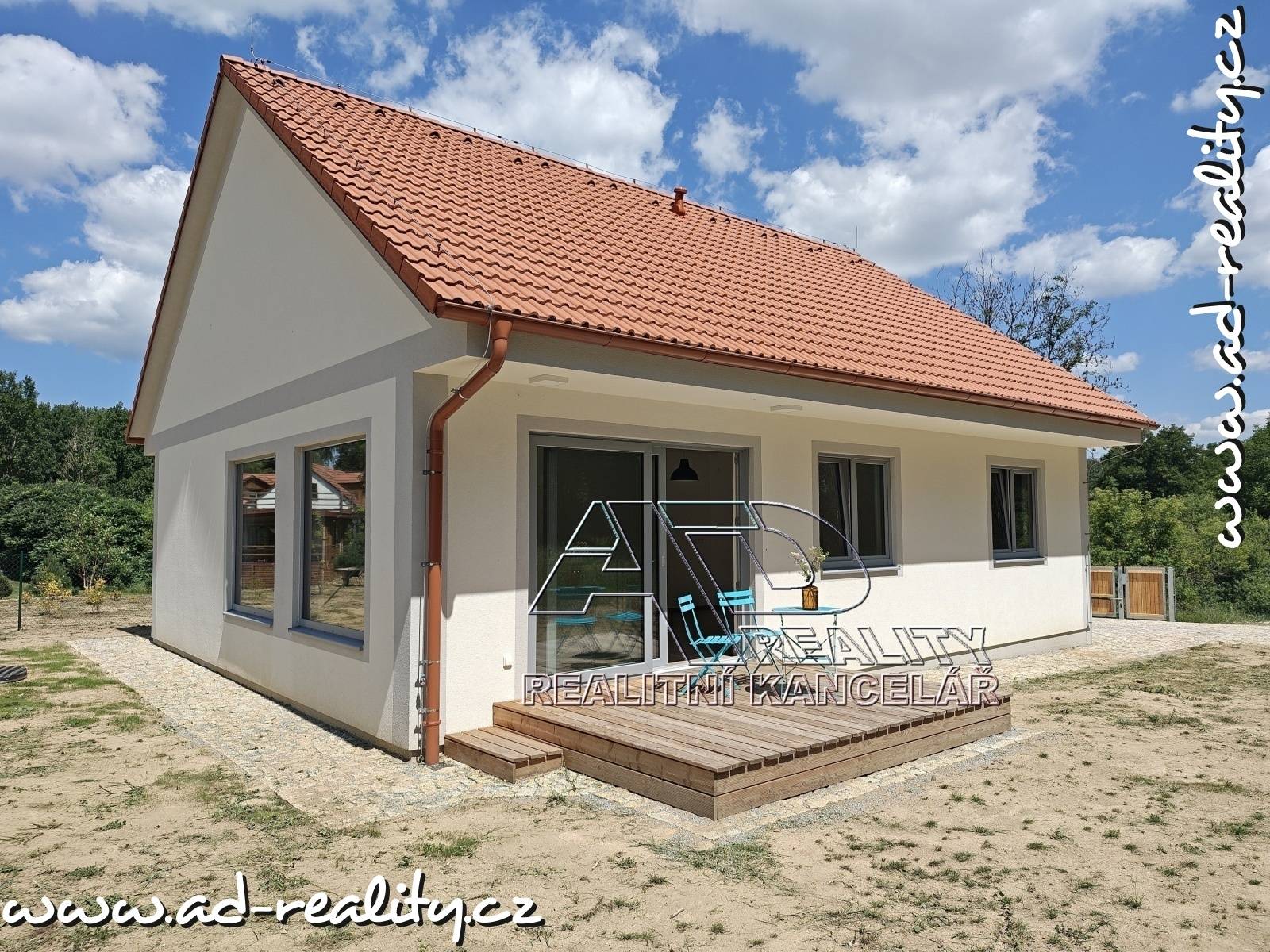 AD-reality, realitní kancelář