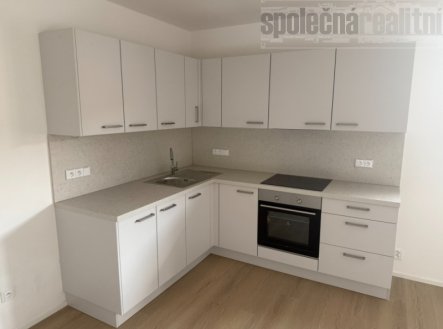 Pronájem bytu, 1+kk, 40 m²