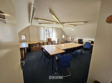 Pronájem kanceláře, 52 m²