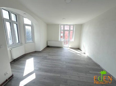 Pronájem bytu, 2+1, 92 m²