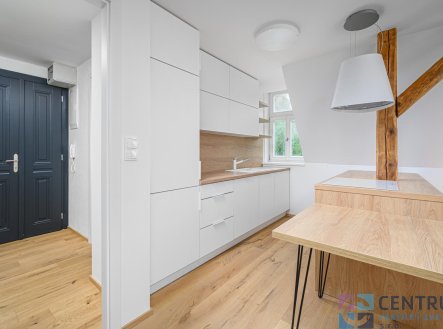 Pronájem bytu, 3+kk, 89 m²