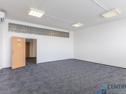 Pronájem kanceláře, 60,4 m²
