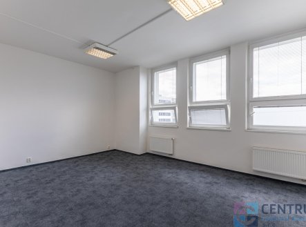Pronájem kanceláře, 60,4 m²