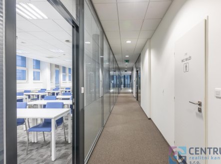 Pronájem kanceláře, 84,2 m²