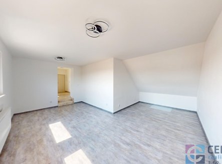 Pronájem bytu, 1+1, 38 m²