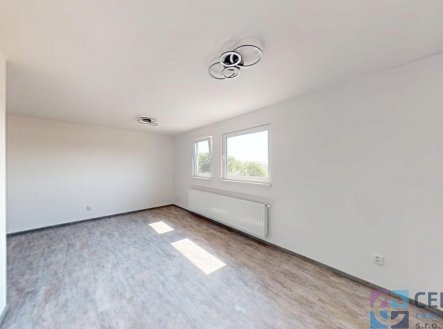 Pronájem bytu, 1+1, 38 m²