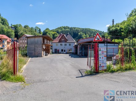 Pronájem obchodní prostory, 328 m²