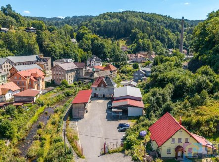 Pronájem obchodní prostory, 328 m²