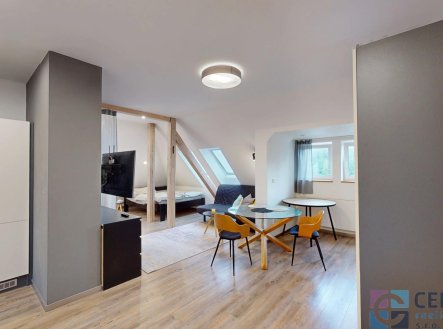 Pronájem bytu, 2+1, 79 m²