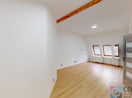 Pronájem bytu, 3+kk, 81 m²