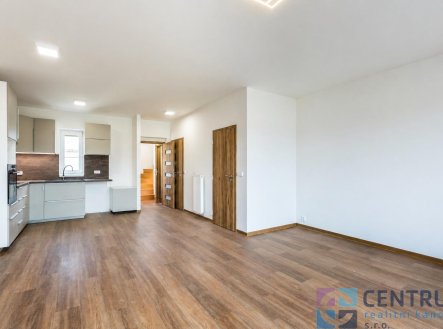 Pronájem domu/vily, 97 m²
