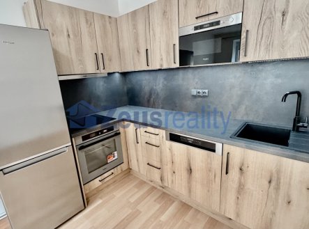 Pronájem bytu, 2+kk, 55 m²
