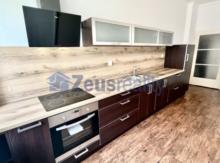 Pronájem bytu, 3+1, 116 m²