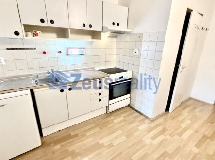 Pronájem bytu, 1+1, 43 m²