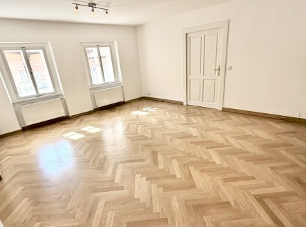 Pronájem bytu, 4+kk, 100 m²