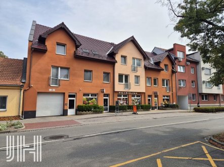 Pronájem bytu, 2+kk, 60 m²