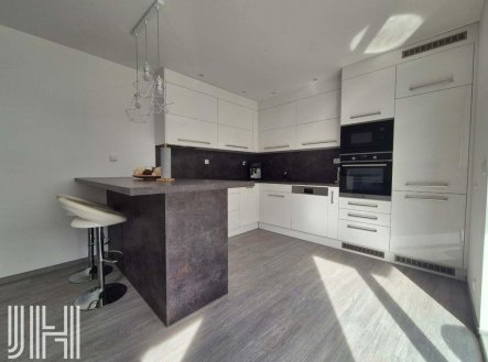 Prodej bytu, 2+kk, 68 m²