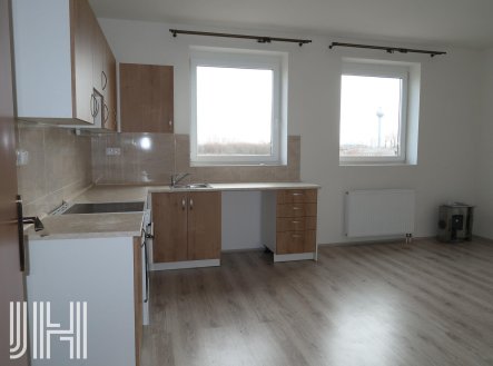 Pronájem bytu, 2+1, 65 m²