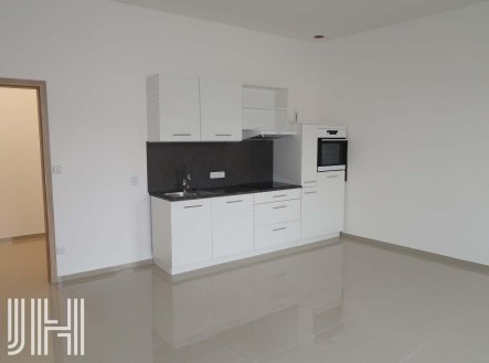 Pronájem bytu, 2+1, 80 m²