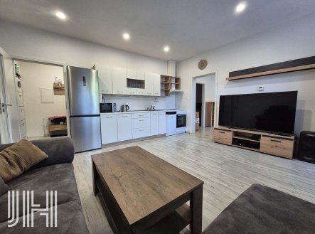 Pronájem bytu, 2+kk, 55 m²