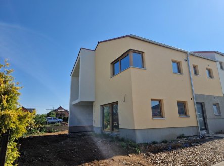 Prodej bytu, 4+kk, 100 m²