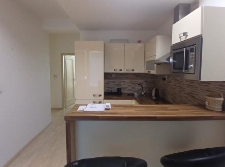 Pronájem bytu, 2+kk, 56 m²