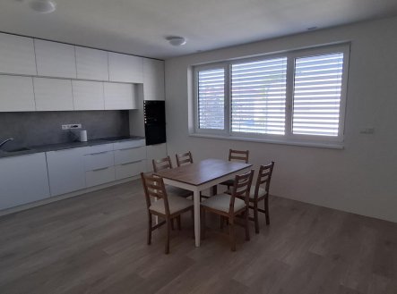 Pronájem bytu, 2+kk, 50 m²