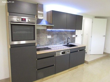 Prodej komerčního objektu, jiný, 50 m²